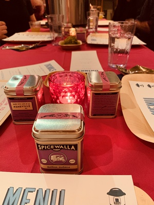 Instant Pot_table_7027 300.jpg